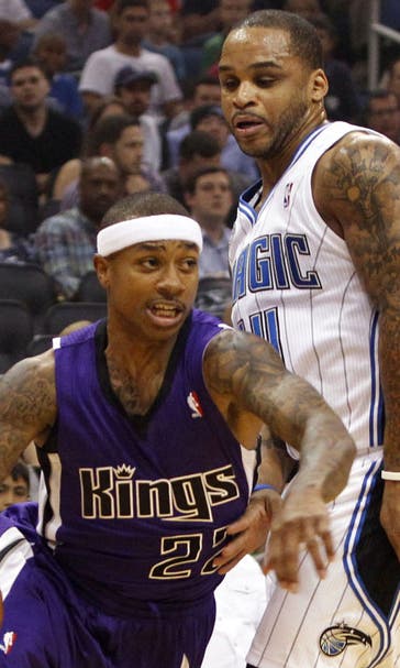 Magic stumble late against hot-shooting Kings